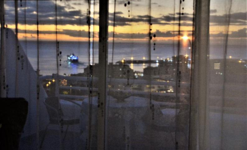 Oceanview Los Cristianos 로스크리스티아노스 외부 사진