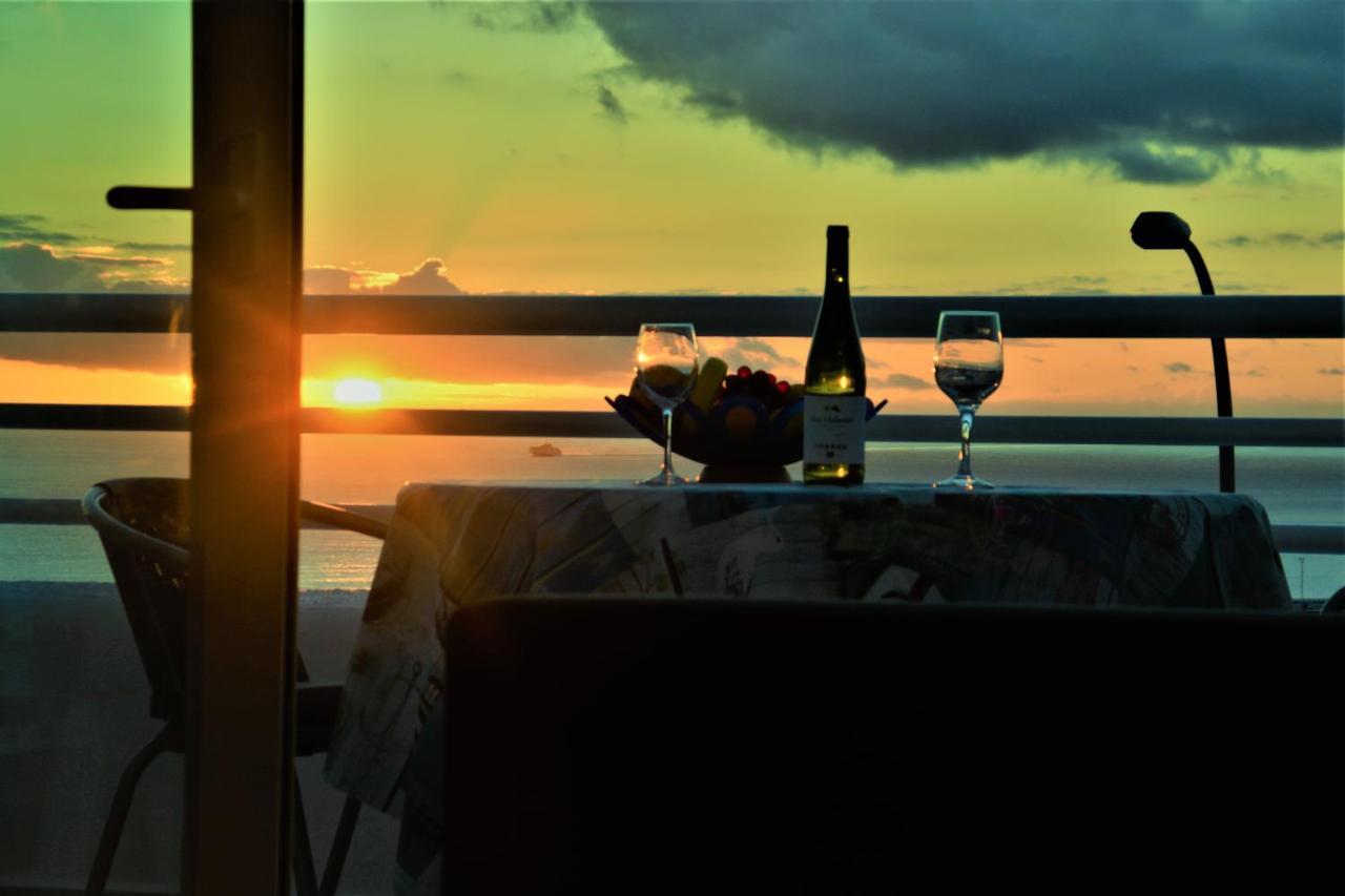 Oceanview Los Cristianos 로스크리스티아노스 외부 사진